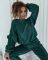 Костюм женский теплый зеленого цвета