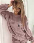 Костюм женский теплый бежевого цвета
