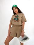 Классный прогулочный костюм Тедди бежевого цвета