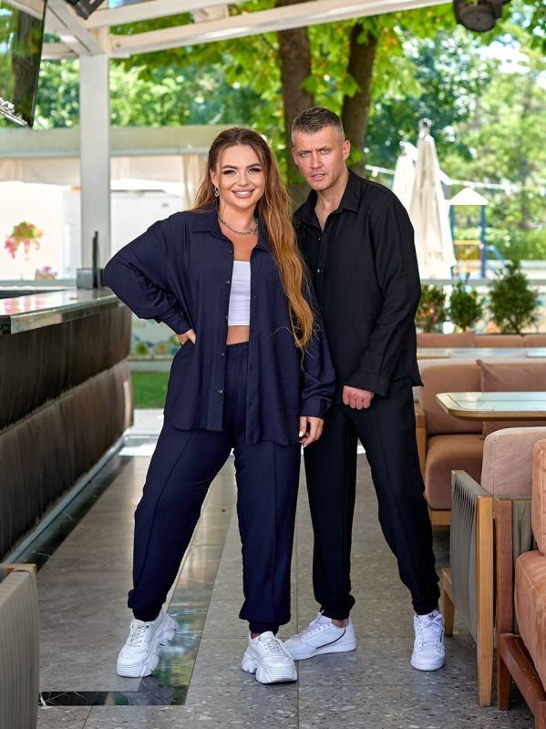 Летний и легкий костюм унисекс «Unisex-2» синего цвета