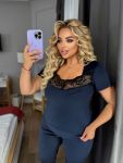 Бархатный домашний костюм с кружевом синего цвета