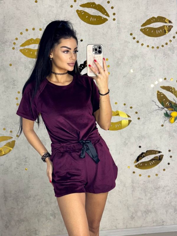 Костюм /пижамка футболка+шорты бордового цвета