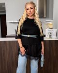 Стильная футболка туника с кружевом черного цвета
