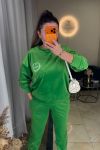 Велюровый костюм с логотипом MeriArt зеленого цвета