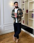 Комфортная рубашка в клетку зеленого цвета