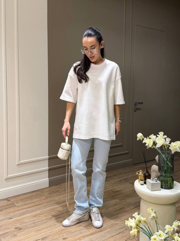 Однотонная футболка oversize белого цвета