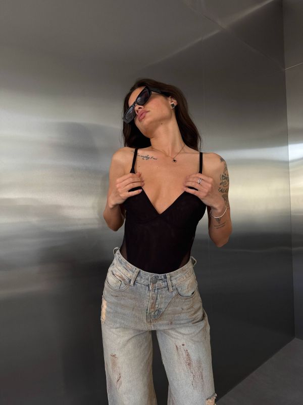 Эффектная боди открытая спинка с застежкой черного цвета
