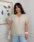 Стильная футболка в стиле oversize бежевого цвета