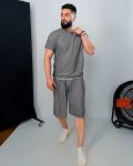Костюм футболка+шорты на резинке со шнурком серого цвета