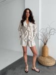 Костюм из легкого тенсела жемчужно-бежевого цвета