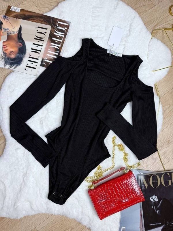 Черное стильное боди